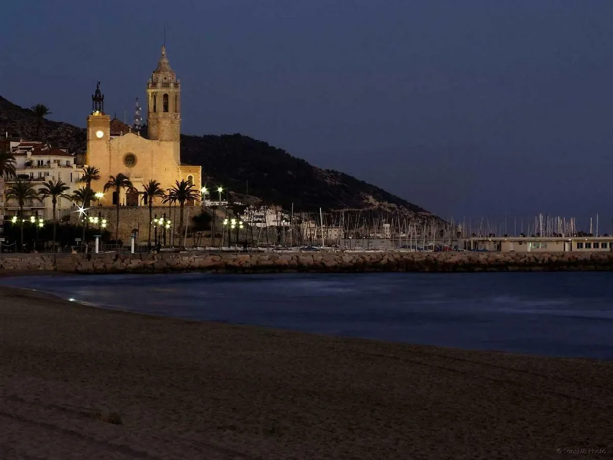 Sitges Studio 0*,